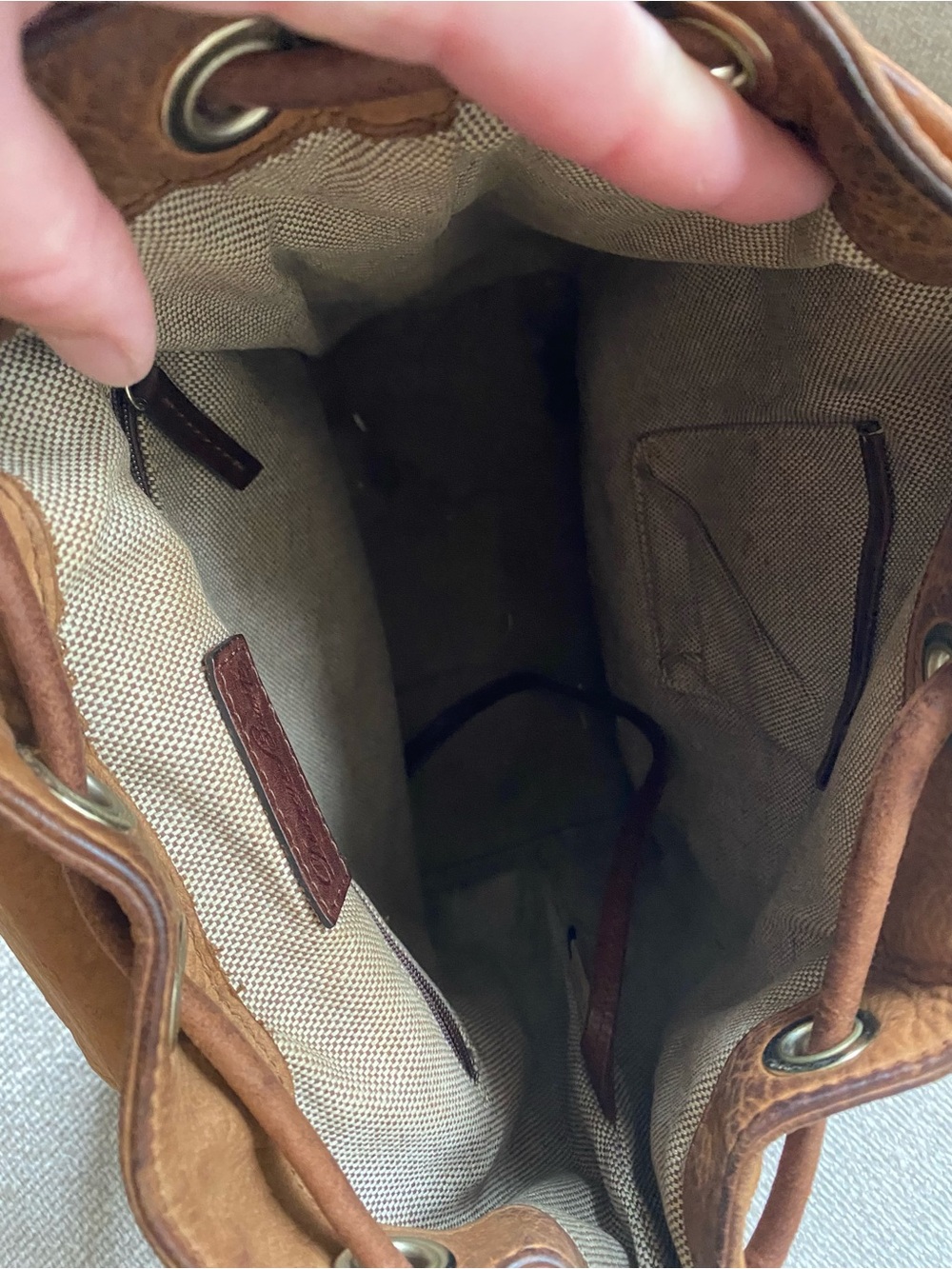 Vintage Dooney & Bourke Tan and Dark Brown Leather Backpack - Picture 7 of 7